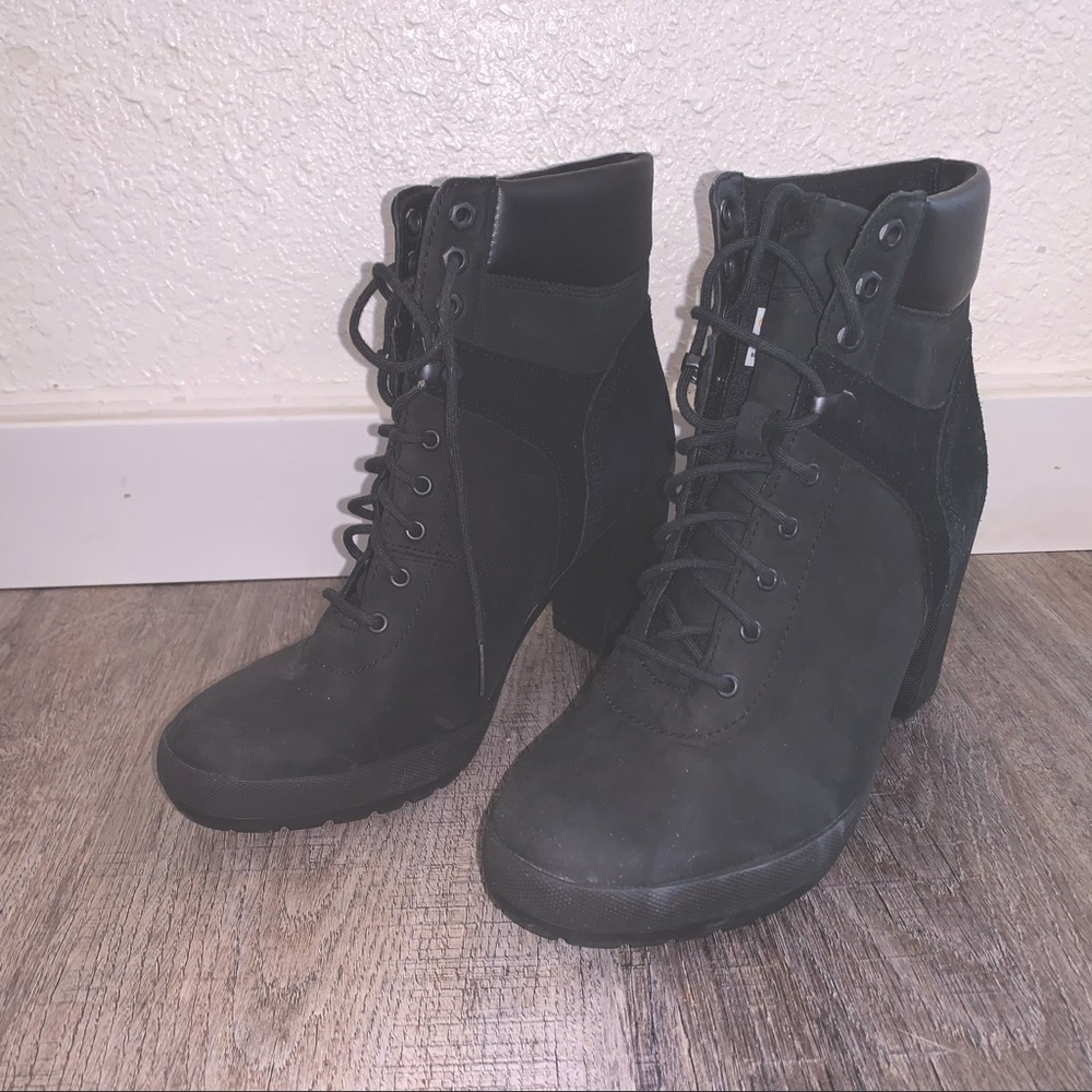 Size 9 Black timberland heels